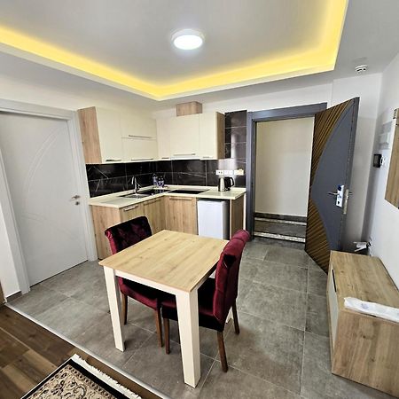 Nurel Shark Residence Kyrenia  Exterior foto