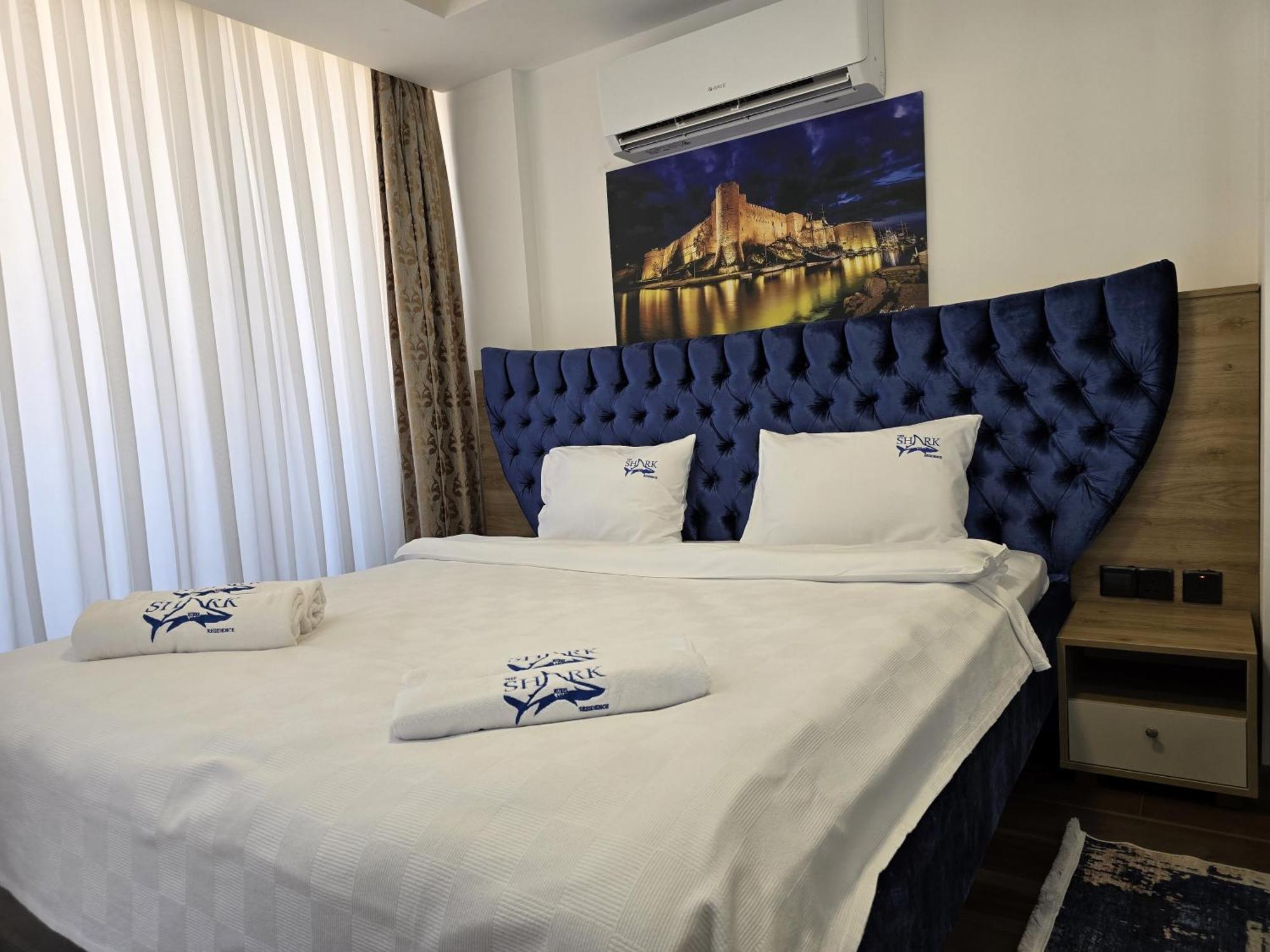 Nurel Shark Residence Kyrenia  Exterior foto