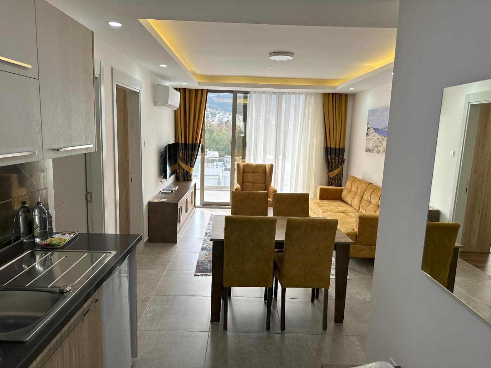 Nurel Shark Residence Kyrenia  Exterior foto